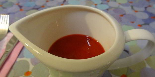 ленивые вареники с ягодным соусом кули