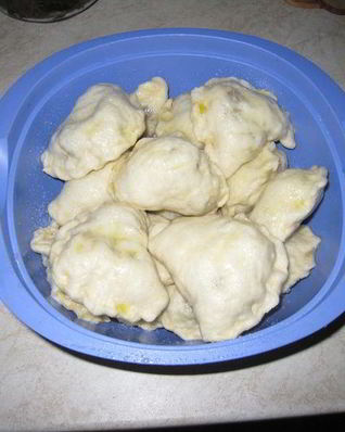 Вареники дрожжевые на пару