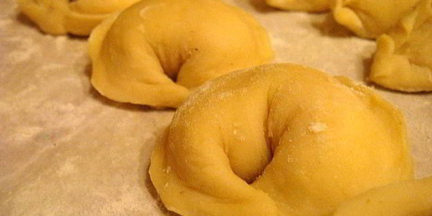 вареники на заварном тесте с сюрпризами в двух начинках