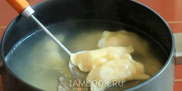 вареники с капустой и мясом