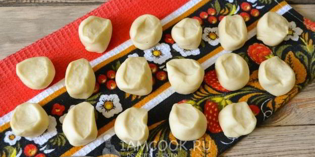 вареники с клубникой на воде