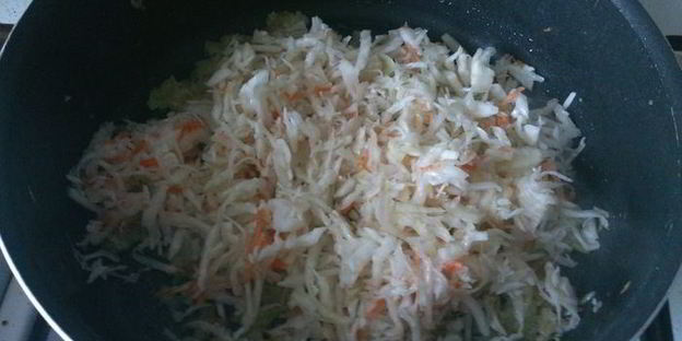 вареники с квашеной капустой и картошкой