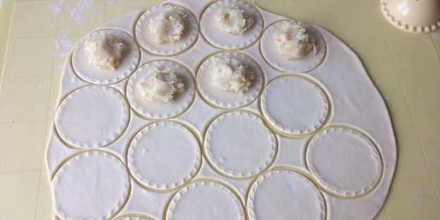 вареники с квашеной капустой и картошкой