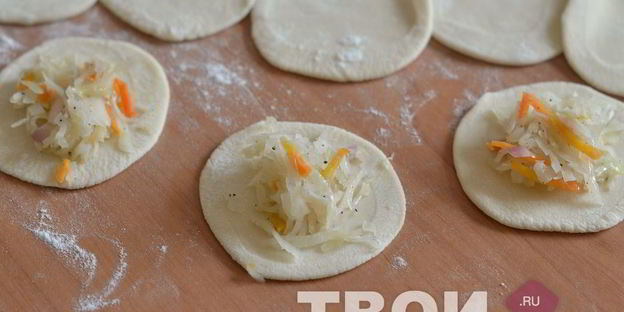 вареники с квашеной капустой