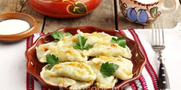 вареники с лесными грибами