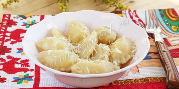вареники с сырной начинкой