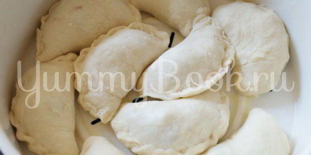 вареники с вишнями в мультиварке на пару