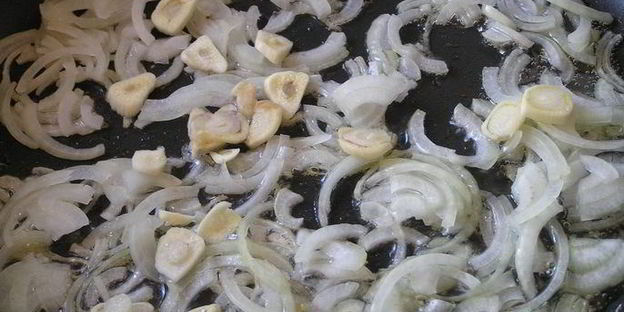 быстрое жаркое из курицы с овощами