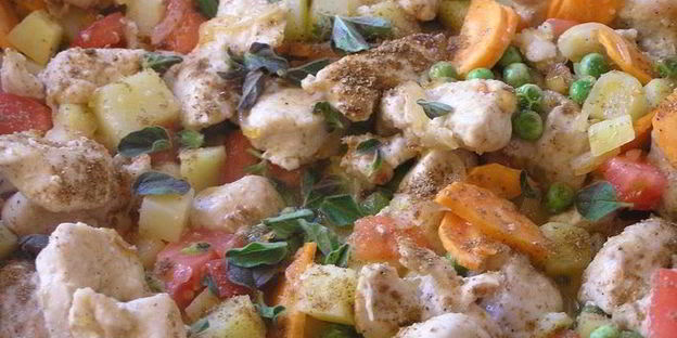 быстрое жаркое из курицы с овощами