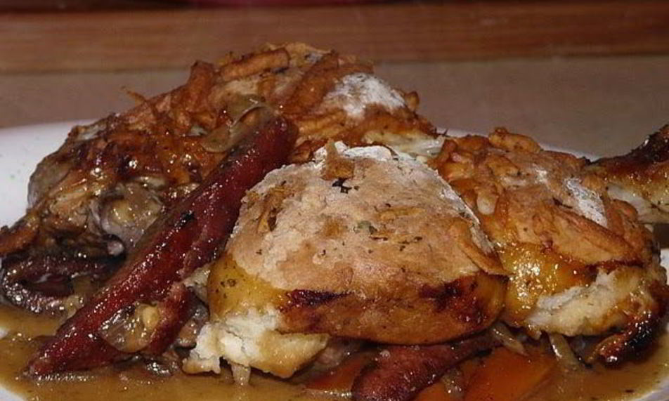 Рецепт жаркого из курицы с булочками с сыром