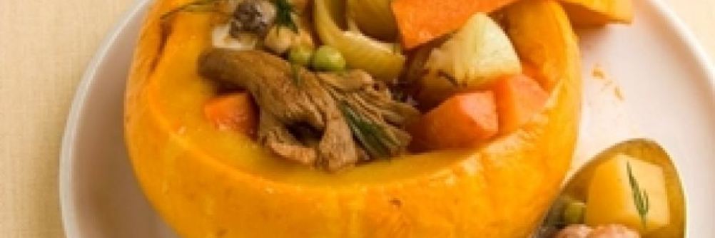 Жаркое из курицы с лисичками