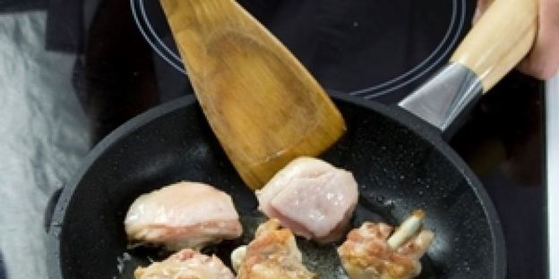 жаркое из курицы с лисичками