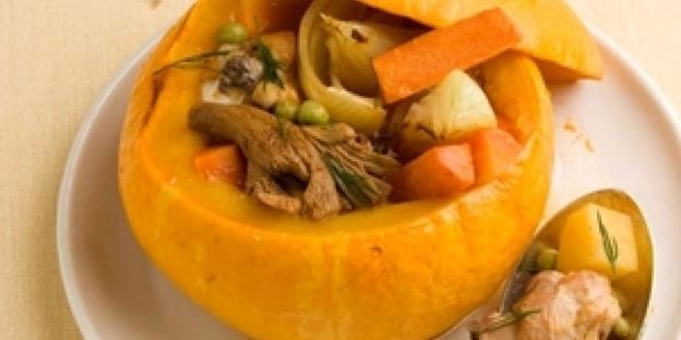 жаркое из курицы с лисичками