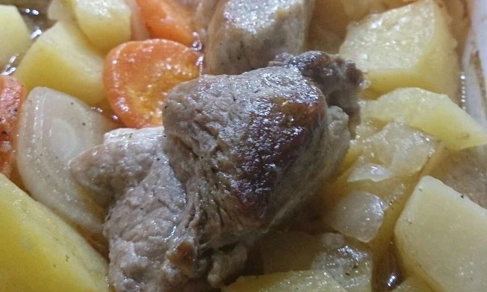 Рецепт жаркого из свинины и картофеля