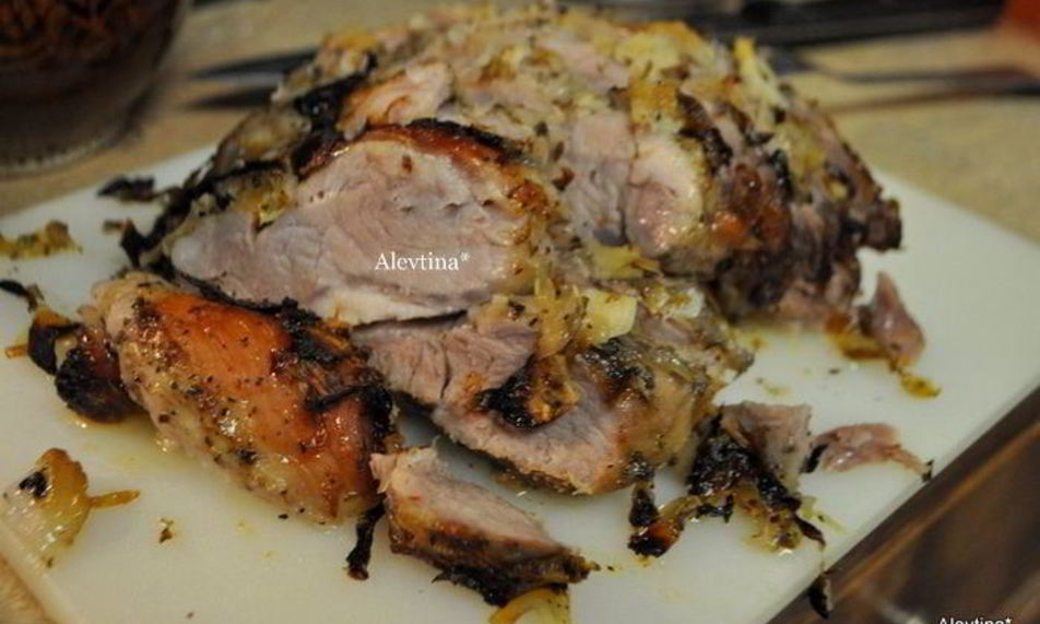 Рецепт жаркого из свинины с луком, чесноком и цитрусом