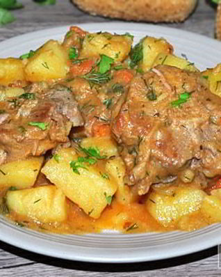 Жаркое из телячьих хвостов с картофелем