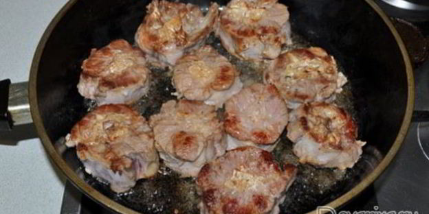 жаркое из телячьих хвостов с картофелем