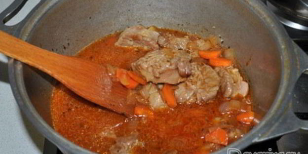 жаркое из телячьих хвостов с картофелем