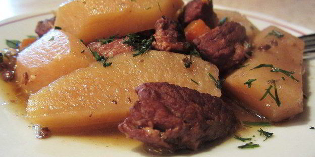 жаркое по-домашнему в гранатовом соусе