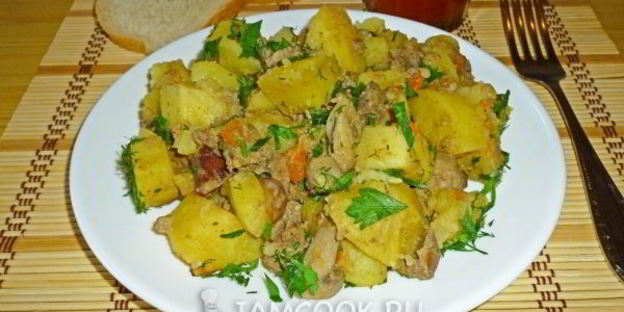 жаркое с грибами и печенью