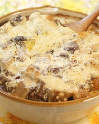 Жаркое с стручковой фасолью и опятами