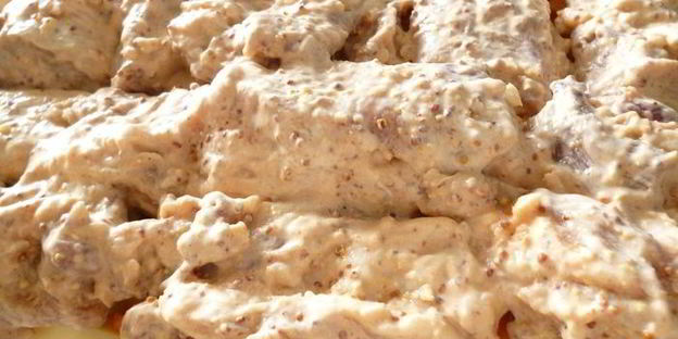 жаркое со свиными ребрышками в пикантном маринаде