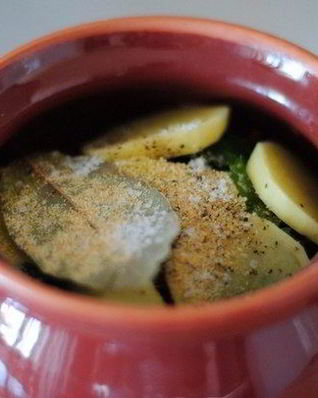 Жаркое в горшочках с курицей