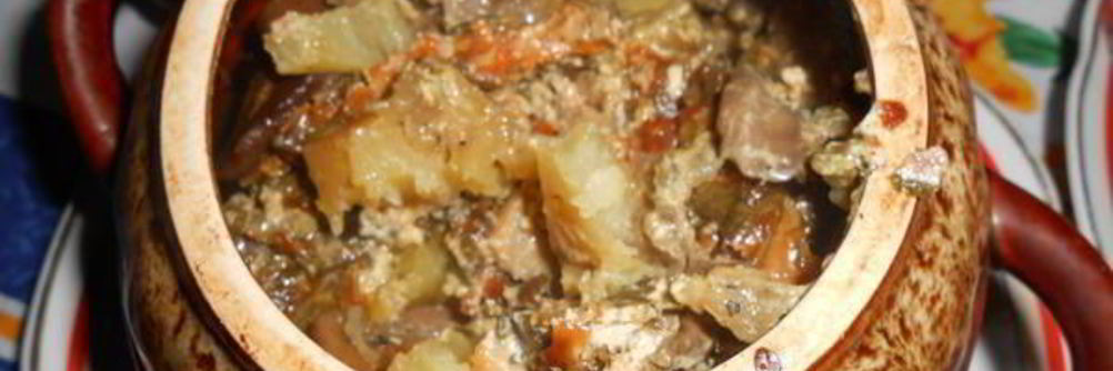 Жаркое в горшочках