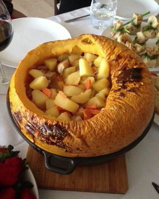 Жаркое в тыкве, фаршированная тыква