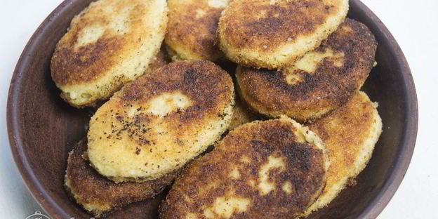 картофельные зразы с грибами и сыром