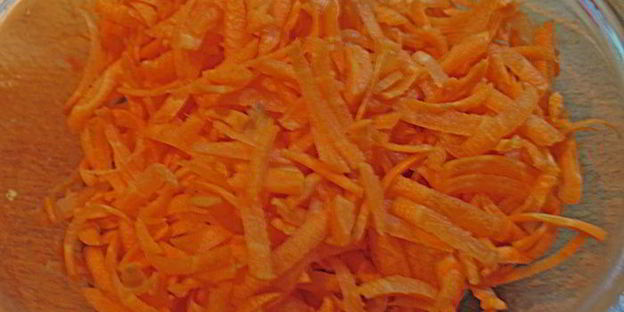 картофельные зразы с грибами, запеченные в духовке с луковым соусом без муки