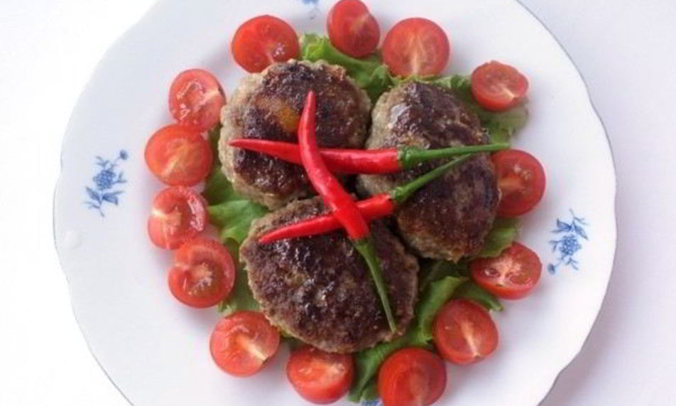 Рецепт мясных зраз с картофельной начинкой