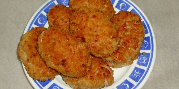 мясные зразы с луком и яйцом