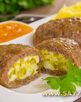 Зразы мясные с яйцом и луком