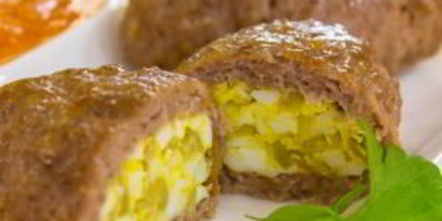 зразы мясные с яйцом и луком