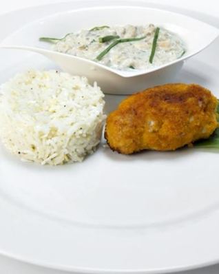 Зразы с рисом и грибным соусом