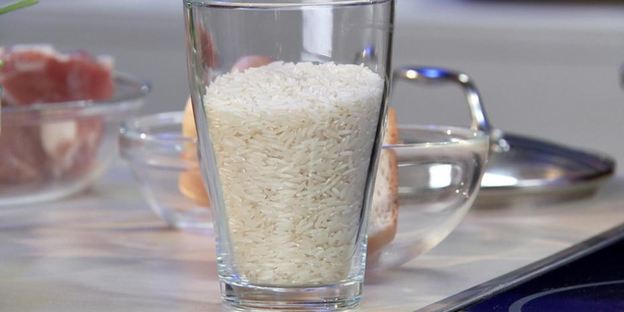 зразы с рисом и грибным соусом