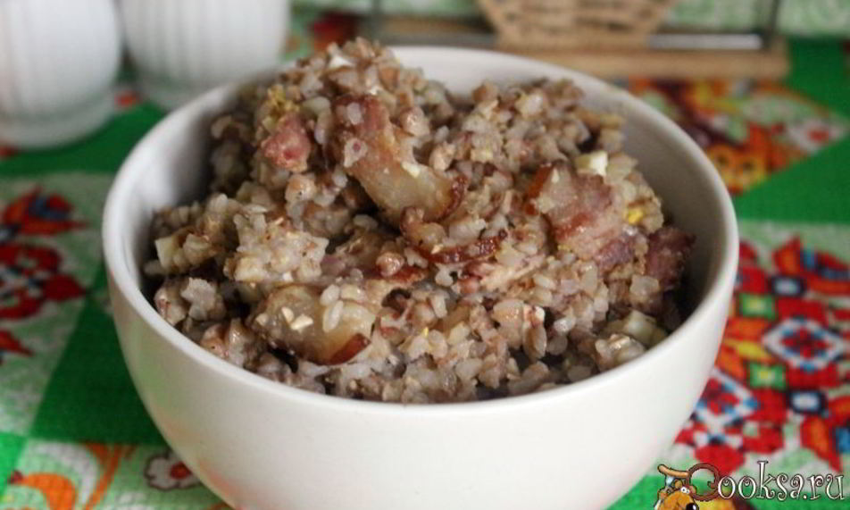 Рецепт ароматной гречки с копченой грудинкой
