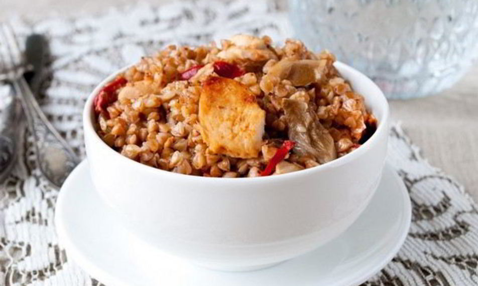 Рецепт гречки по-купечески с мясом в сковороде