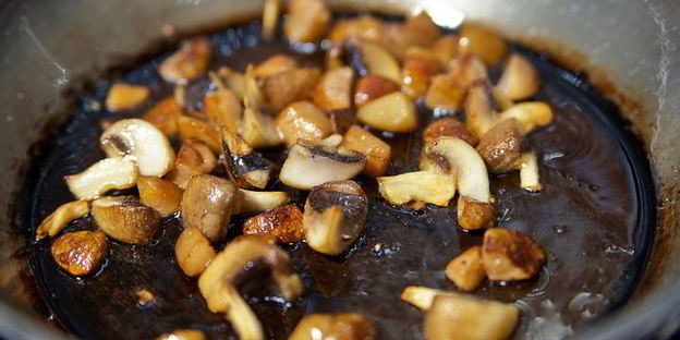 гречка с белыми грибами и шампиньонами