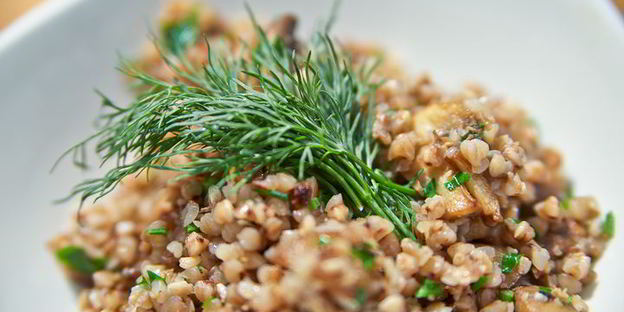 гречка с белыми грибами и шампиньонами