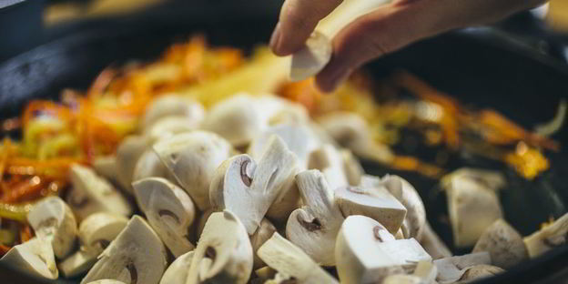 гречка с грибами и овощами