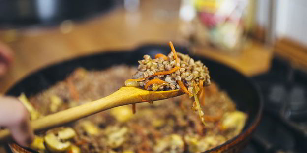 гречка с грибами и овощами