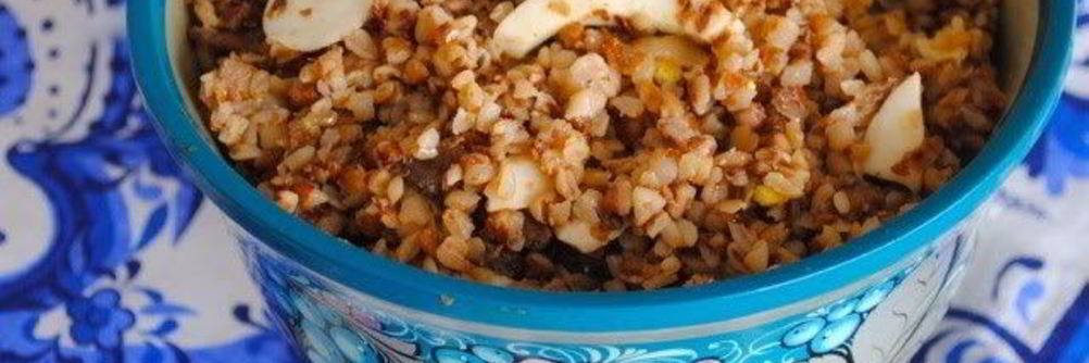 Гречка с грибами и яйцами