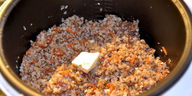 гречка с тушенкой