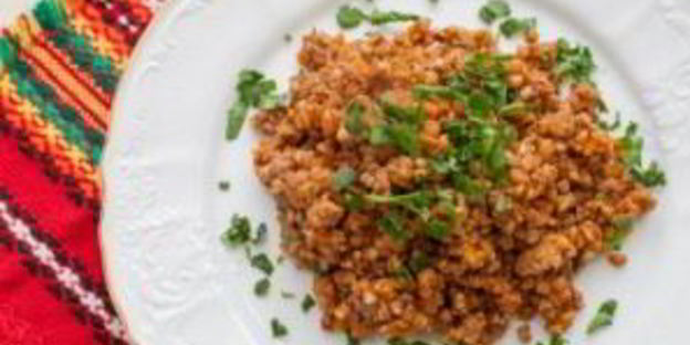 гречка, томленная со свининой