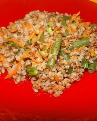 Гречка, тушенная с овощами