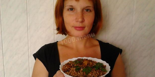гречневая каша с грибами и луком