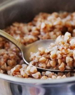 Гречневая каша с маслом