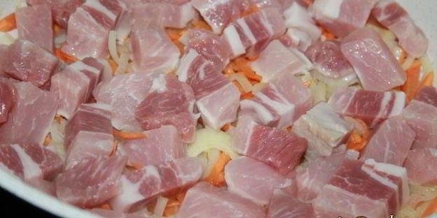 гречневая каша со свининой и овощами